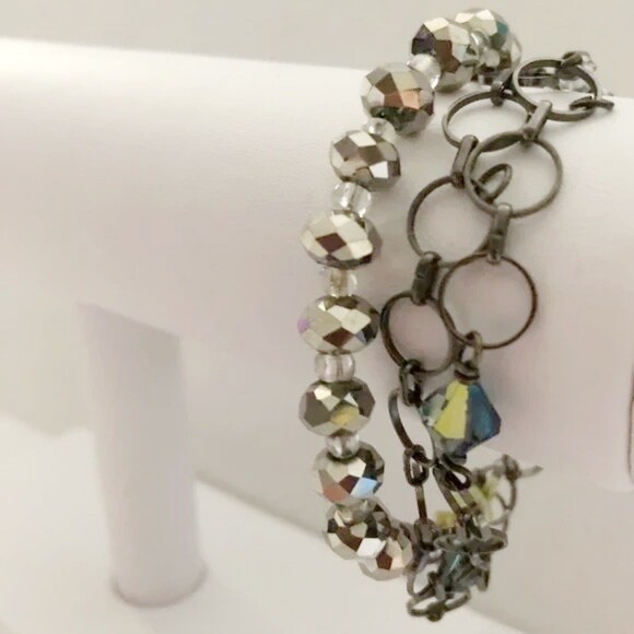 Layered Chain Link Beaded Bracelet 3 Strand - Picture 3 of 10